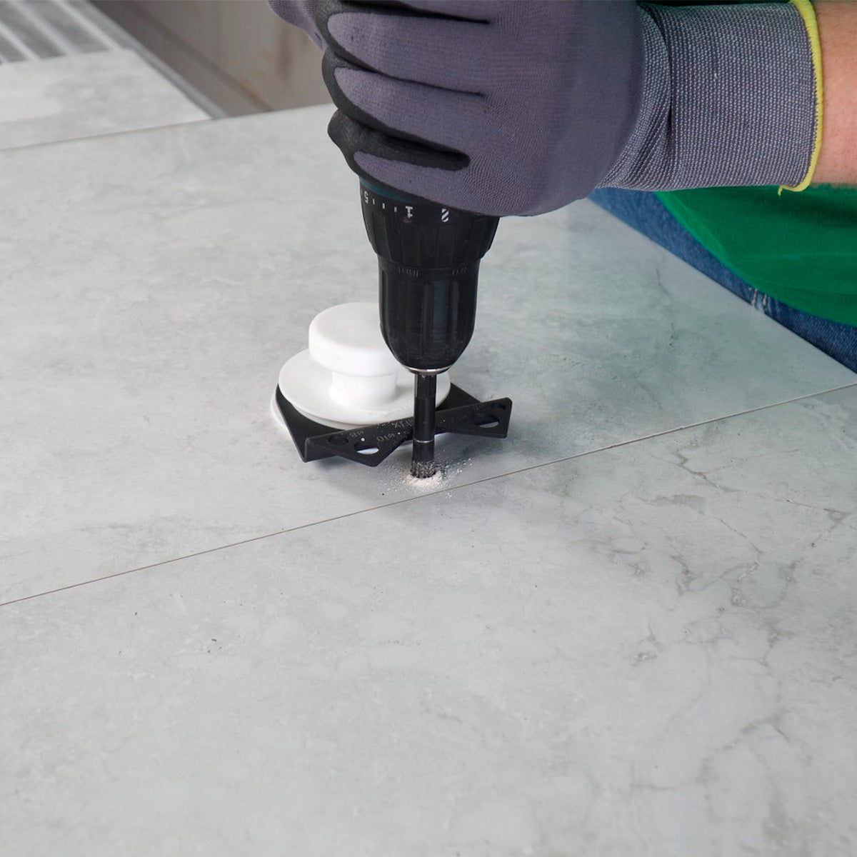 MiniFIX-Saugnäpfe mit Bohrführung