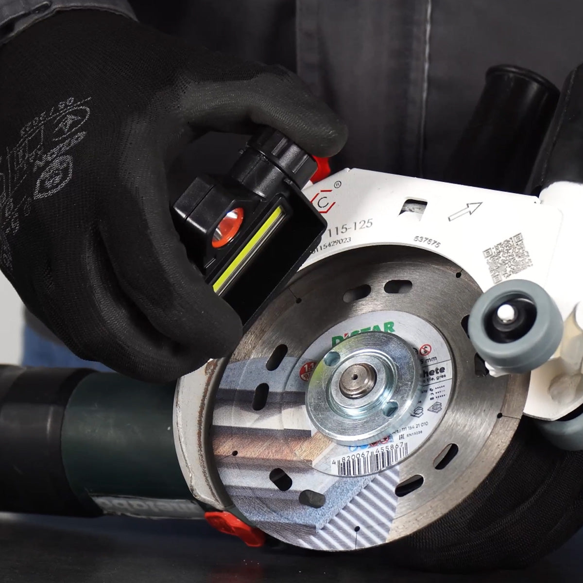 Mechanic FireFLY LED-Leuchte – Magnetische Schnittlinienbeleuchtung